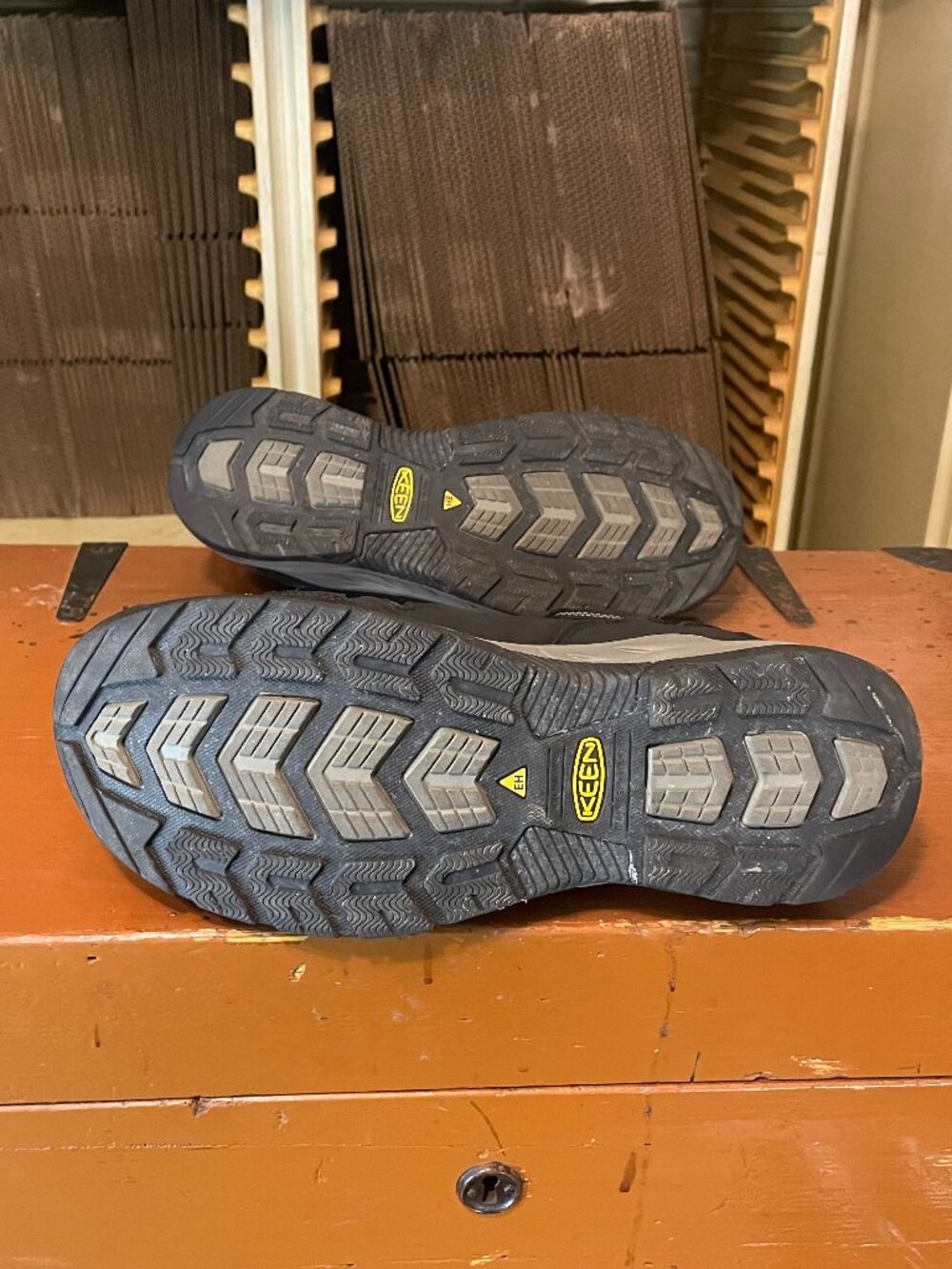 KEEN Men's 13 EE Atlanta Cool II Steel Toe Mesh Breathable Black Work Shoes - Picture 8 of 8
